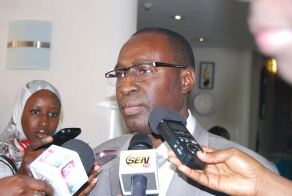Réplique de Matar Diop de l’Apr Pikine à Niokhobaye Diouf : « Il mène un combat inutile contre Abdou Karim Sall et Abdoulaye Thimbo » Réplique de Matar Diop de l’Apr Pikine à Niokhobaye Diouf : « Il mène un combat inutile contre Abdou Karim Sall et Abdoulaye Thimbo »