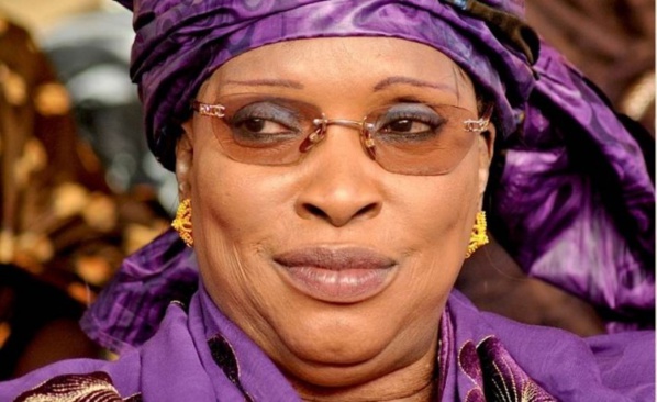 Après le crash, Awa Diop a rencontré Diagne Fada, hier, tard dans la soirée Après le crash, Awa Diop a rencontré Diagne Fada, hier, tard dans la soirée
