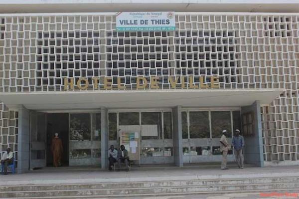 Mairie de Thiès : Talla Sylla obtient la tête du percepteur municipal Mairie de Thiès : Talla Sylla obtient la tête du percepteur municipal