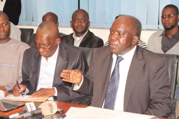Evaluation des manifestations du Fpdr : Le régime a peur de l'opposition, concluent Decroix et Cie Evaluation des manifestations du Fpdr : Le régime a peur de l'opposition, concluent Decroix et Cie