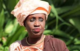 Me Nafissatou Diop : "Macky Sall a hissé le Sénégal au sommet car il est dans l'action, pas dans le verbiage" Me Nafissatou Diop : "Macky Sall a hissé le Sénégal au sommet car il est dans l'action, pas dans le verbiage"