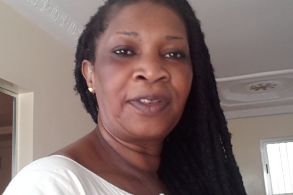 Selbé Ndom, arborant fièrement ses dreadlocks, a passé son Magal chez… Selbé Ndom, arborant fièrement ses dreadlocks, a passé son Magal chez…