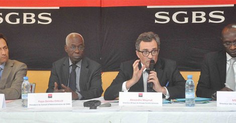 Pourquoi la SGBS réclame de fausses créances ? Pourquoi la SGBS réclame de fausses créances ?