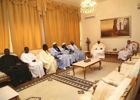 Photos - Le Khalife général des Mourides présente ses condoléances au Président mauritanien 