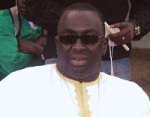 Avant son rappel à Dieu : Serigne Cheikh Khady, khalife de Darou Mousty et marabout de Massata, avait dépêché son fils auprès de Lamine Diack Avant son rappel à Dieu : Serigne Cheikh Khady, khalife de Darou Mousty et marabout de Massata, avait dépêché son fils auprès de Lamine Diack