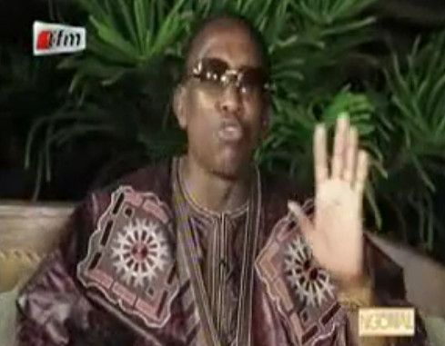Ce qui s'est réellement passé entre Abdoulaye Mbaye Pekh et Khadim Samb... Regardez Ce qui s'est réellement passé entre Abdoulaye Mbaye Pekh et Khadim Samb... Regardez