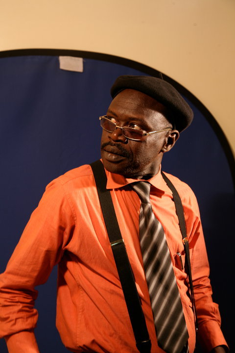 Le comédien Badou Meune Lep en deuil Le comédien Badou Meune Lep en deuil
