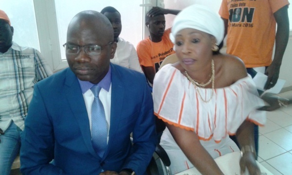 Commémoration du 08 mars : Les femmes "rewmistes" de Thiès appellent à voter « Non » au référendum Commémoration du 08 mars : Les femmes "rewmistes" de Thiès appellent à voter « Non » au référendum