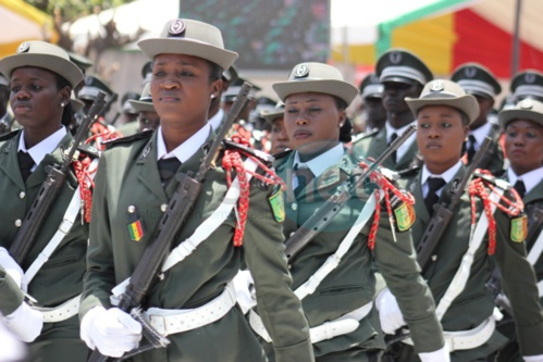 4 avril 2016: Défilé militaire et paramilitaire 4 avril 2016: Défilé militaire et paramilitaire