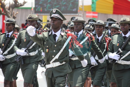 4 avril 2016: Défilé militaire et paramilitaire 4 avril 2016: Défilé militaire et paramilitaire