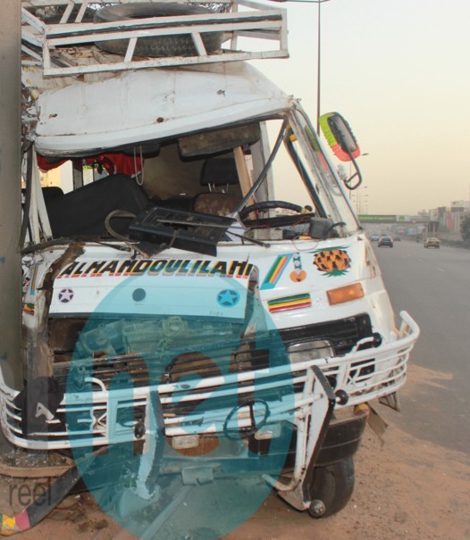 Accident à Touba - Un car «Ndiaga Ndiaye» fait deux morts Accident à Touba - Un car «Ndiaga Ndiaye» fait deux morts