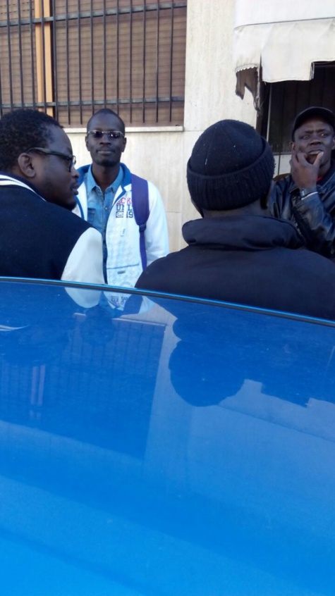 Diaspora – Le Consulat Général du Sénégal à Milan fermé pour cause de… baptême Diaspora – Le Consulat Général du Sénégal à Milan fermé pour cause de… baptême