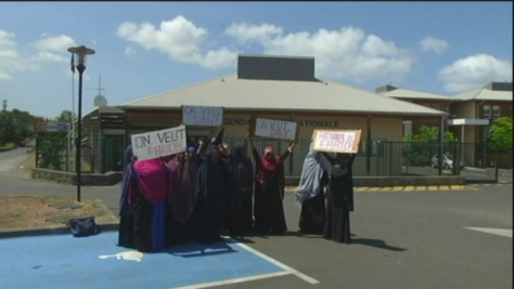 France : Pape Sané, le présumé gourou de Saint-Louis, condamné à 18 mois de prison ferme France : Pape Sané, le présumé gourou de Saint-Louis, condamné à 18 mois de prison ferme