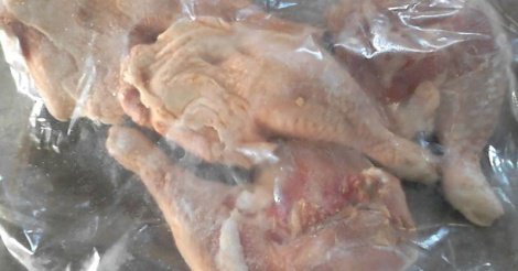 Bargny : Saisie de plus d'1 tonne de cuisses de poulet impropres à la consommation Bargny : Saisie de plus d'1 tonne de cuisses de poulet impropres à la consommation