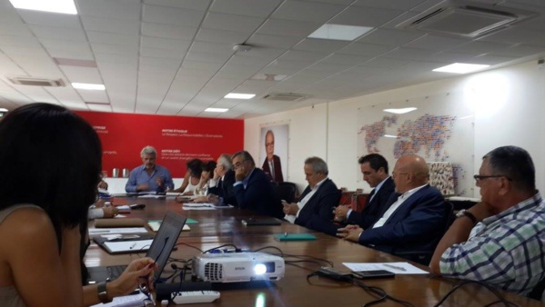 Augmentation de la productivité agricole : Stéphane Le Foll vante les vertus de la séquestration du carbone Augmentation de la productivité agricole : Stéphane Le Foll vante les vertus de la séquestration du carbone