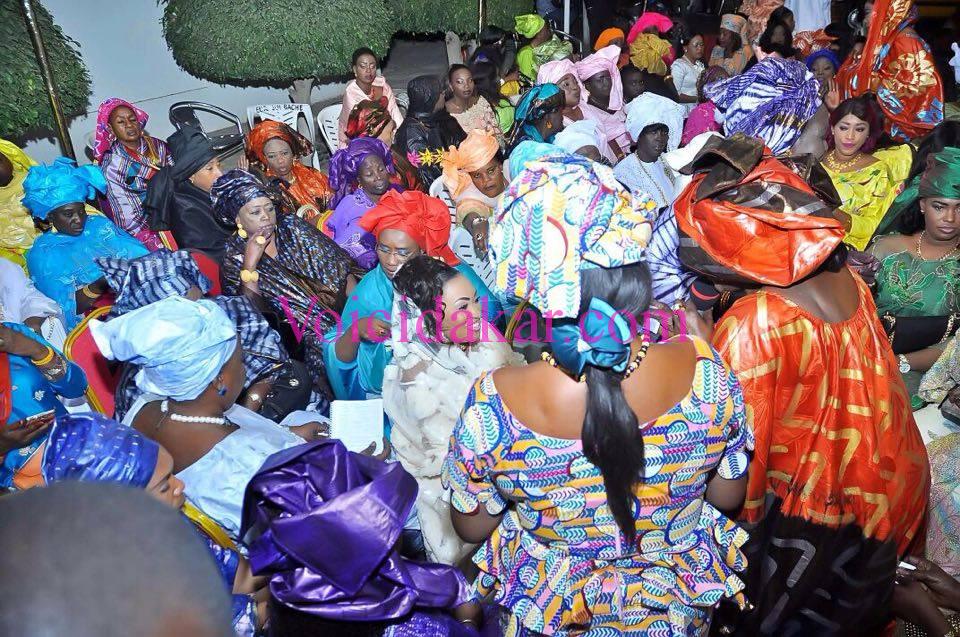 Passez en revue le baptême du fils de Clédor Samb au Point E (Images) Passez en revue le baptême du fils de Clédor Samb au Point E (Images)