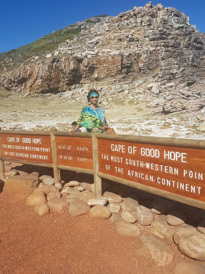 Photos: Me Aissata Tall Sall se la coule douce au Cap de Bonne Espérance en Afrique du Sud