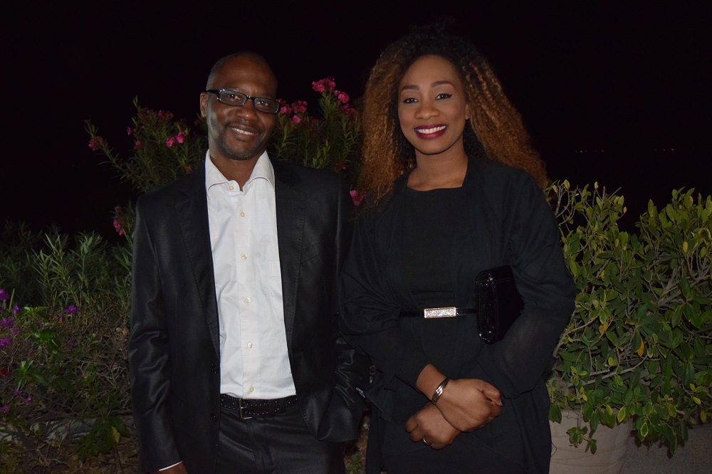 Mme Sarah Louyah Senghor de la RTS et son mari Mme Sarah Louyah Senghor de la RTS et son mari