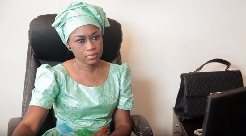 AÏta en quelques clichés, la beauté étincelante de la série Wiri wiri a dit oui à Gueye Téranga AÏta en quelques clichés, la beauté étincelante de la série Wiri wiri a dit oui à Gueye Téranga