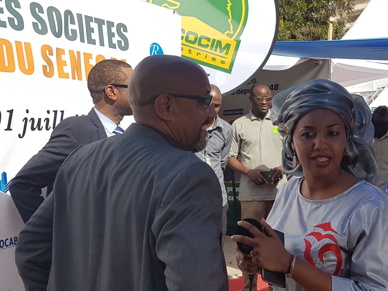 Salon de la plate-forme des sociétés immobilières du Sénégal, une réussite pour Djeynaba Seydou Ba de la TFM Salon de la plate-forme des sociétés immobilières du Sénégal, une réussite pour Djeynaba Seydou Ba de la TFM