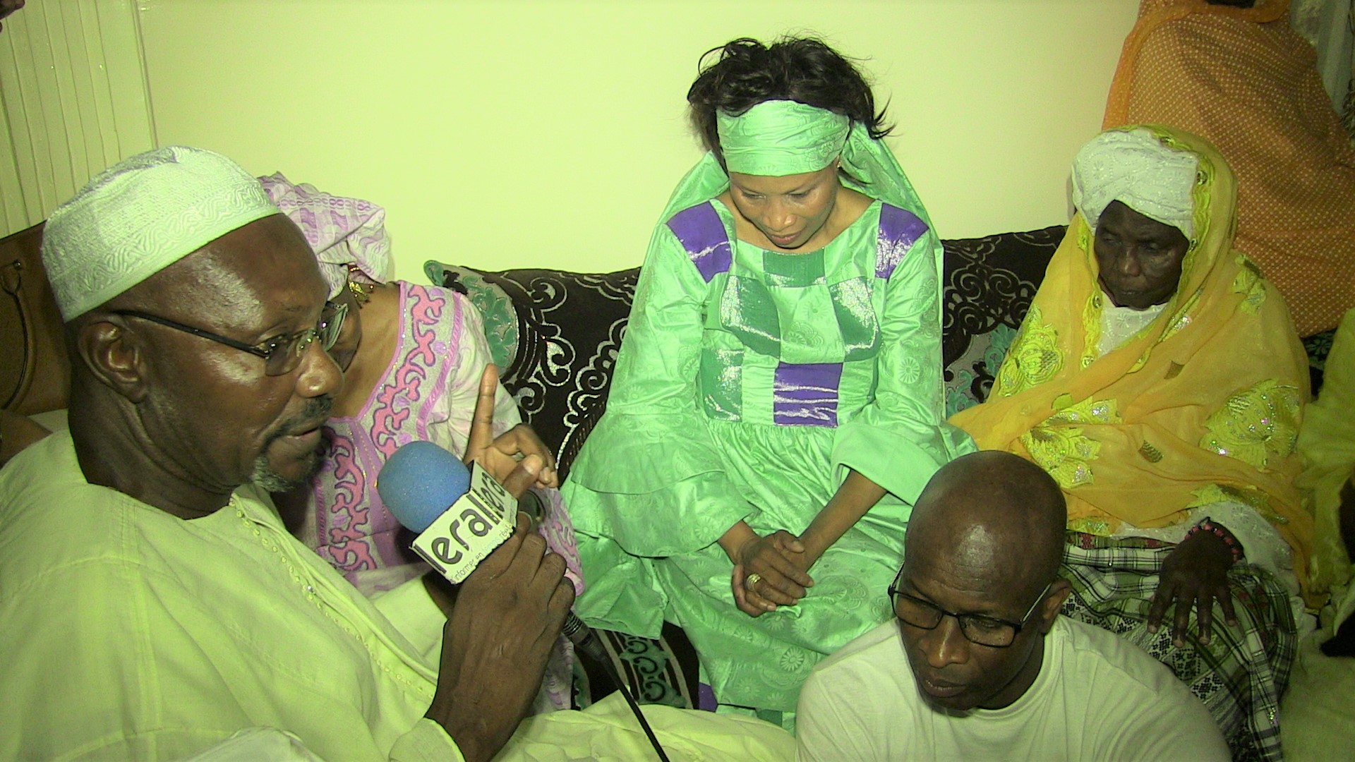 Les images de la deuxième journée de caravane de la coalition " Osez l'avenir" dans la banlieue Les images de la deuxième journée de caravane de la coalition " Osez l'avenir" dans la banlieue