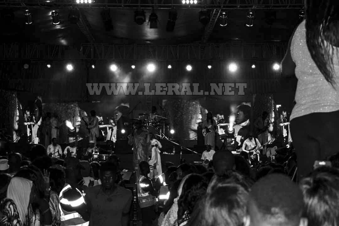 16 Photos: Grand bal de Youssou Ndour à l'esplanade du Cices 16 Photos: Grand bal de Youssou Ndour à l'esplanade du Cices