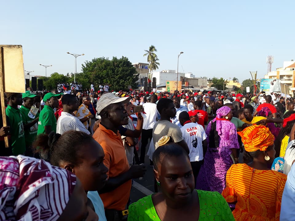 Photos- Grand rassemblement à la Médina pour la libération de Khalifa Sall Photos- Grand rassemblement à la Médina pour la libération de Khalifa Sall