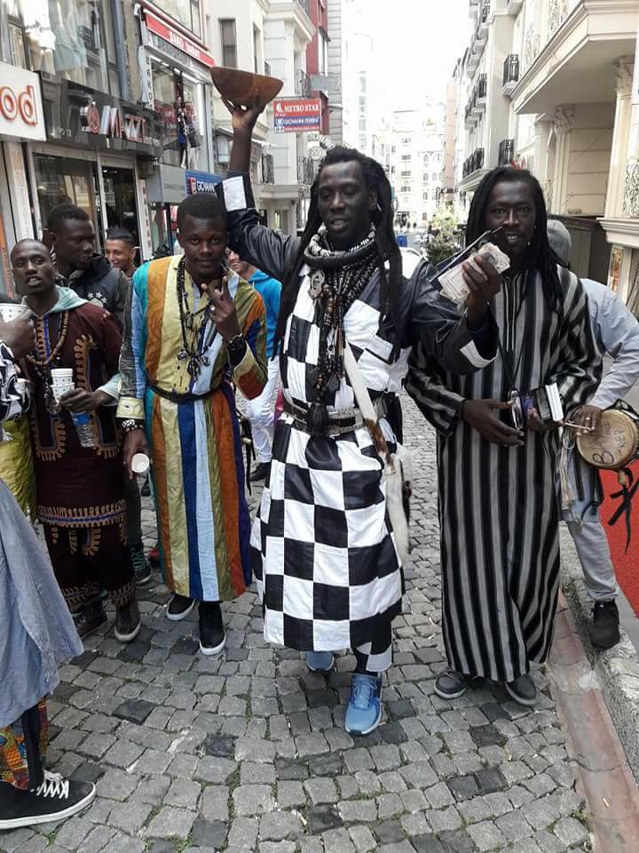 Photos: Le Magal se prépare à Istanbul Photos: Le Magal se prépare à Istanbul