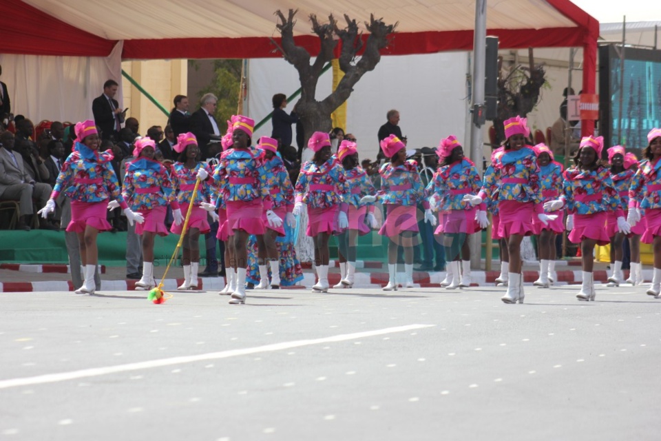 Photos: 4 avril 2016-La prestation des Majorettes du Collège Notre Dame Photos: 4 avril 2016-La prestation des Majorettes du Collège Notre Dame