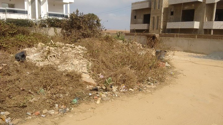Ouakam - Mamelles derrière la banque BOA : Le mur de clôture de l'aéroport déplacé et les terrains vendus à 25 millions par... Ouakam - Mamelles derrière la banque BOA : Le mur de clôture de l'aéroport déplacé et les terrains vendus à 25 millions par...