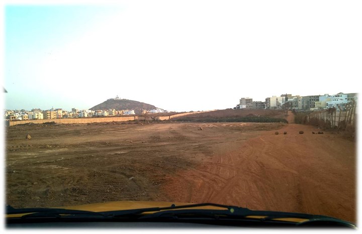Ouakam - Mamelles derrière la banque BOA : Le mur de clôture de l'aéroport déplacé et les terrains vendus à 25 millions par... Ouakam - Mamelles derrière la banque BOA : Le mur de clôture de l'aéroport déplacé et les terrains vendus à 25 millions par...