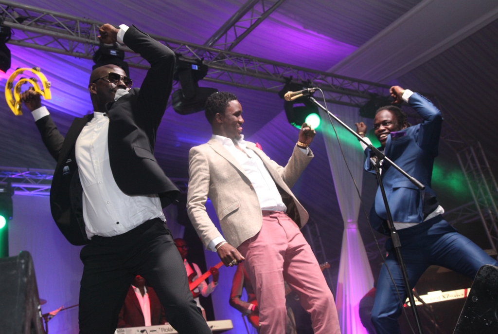 Les images exclusives de la soirée anniversaire de Waly Seck au King Fahd Palace Les images exclusives de la soirée anniversaire de Waly Seck au King Fahd Palace