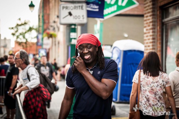 Photos - Elage Diouf en tournée américaine Photos - Elage Diouf en tournée américaine