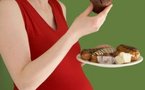 Les femmes enceintes ne doivent plus manger pour deux