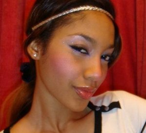 Adja Diallo annonce son mariage sur la toile