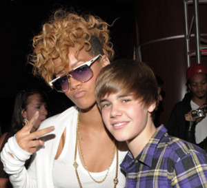 Drogues : Justin Bieber et Rihanna au cœur d'une controverse ?