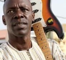 Jimi Mbaye : « les animateurs de télé et de radio ne font que la promotion de la mauvaise musique sénégalaise »