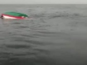Un bateau brise une pirogue au large, trois morts et un rescapé_ les pêcheurs dé.mp4