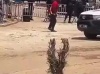 Urgence signalée : Venu voir Ousmane Sonko, Guy Marius Sagna blessé au genou par une grenade lacrymogène