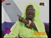 Video Sokhna Fatou Bintou fait pleurer le mannequin Adja Dia.flv