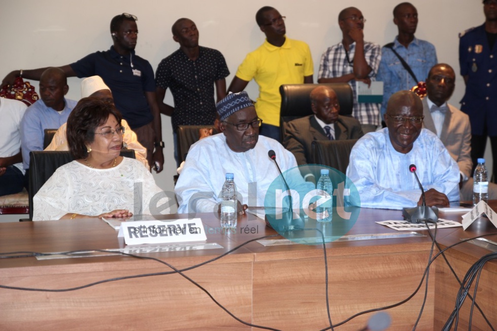 La cérémonie de présentation de l'ouvrage sur la diplomatie sénégalaise en images