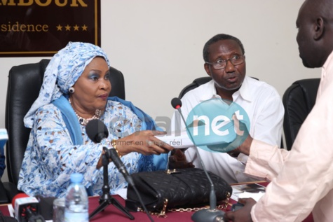 Revivez en images la conférence de presse d'Aïda Ndiongue