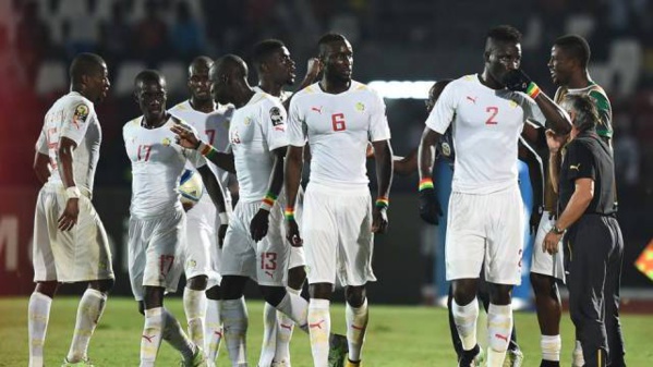 Week-end des lions : Idrissa Gana Gueye et Cheikhou Kouyaté déroulent, Papy Djilobodji rate ses débuts