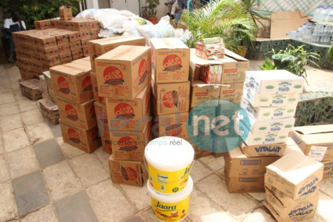 La remise de dons alimentaires et sanitaires au Centre "Guindy" en images