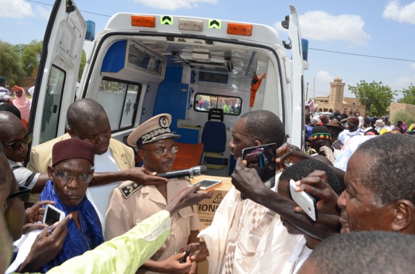 Matam : Abdoul Ly offre une ambulance à sa communauté