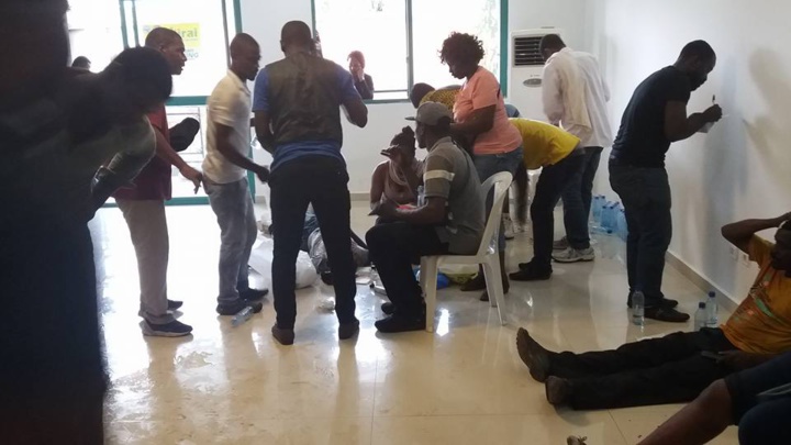 Zoom sur le Gabon : l’assemblée nationale incendiée