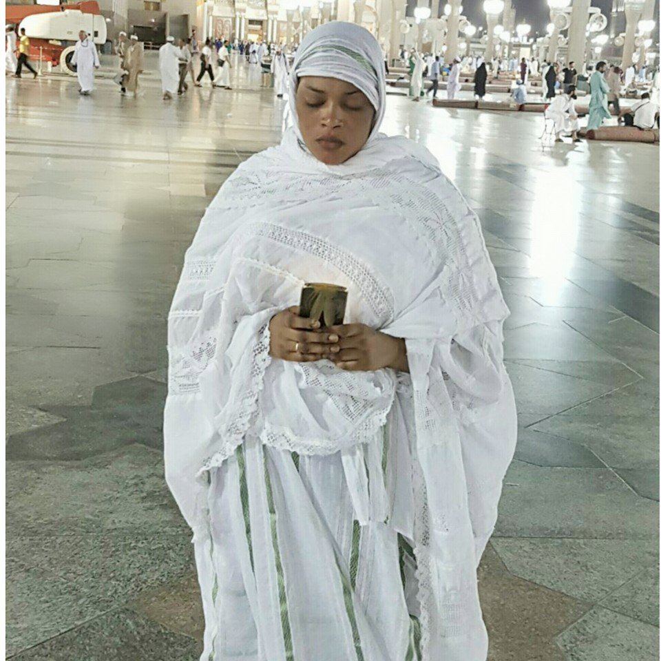 Photos: Boury Bathily,la femme de Balla Gaye 2 à la Mecque