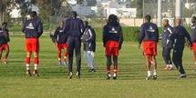 ALGERIE / SENEGAL, LE 5 SEPTEMBRE A BLIDA : Le camp d’entraînement des « Lions » transféré à Paris