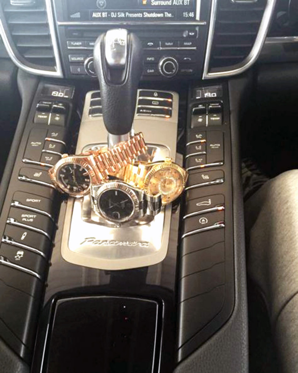 Photos : Un dealer emprisonné après avoir posté des photos sur Instagram, avec des liasses de billets, des voitures de luxe et des montres Rolex
