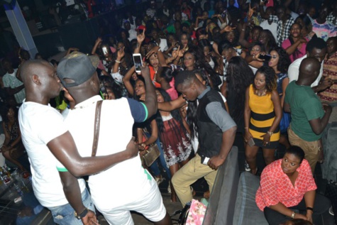 Dakar by Night: Pape Diouf  fait le plein au Bloowy (images)